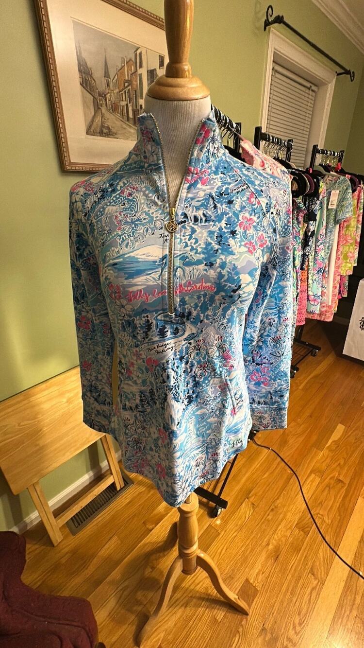 Lilly Pulitzer Skipper Popover Lilly Loves North Carolina NWT XS